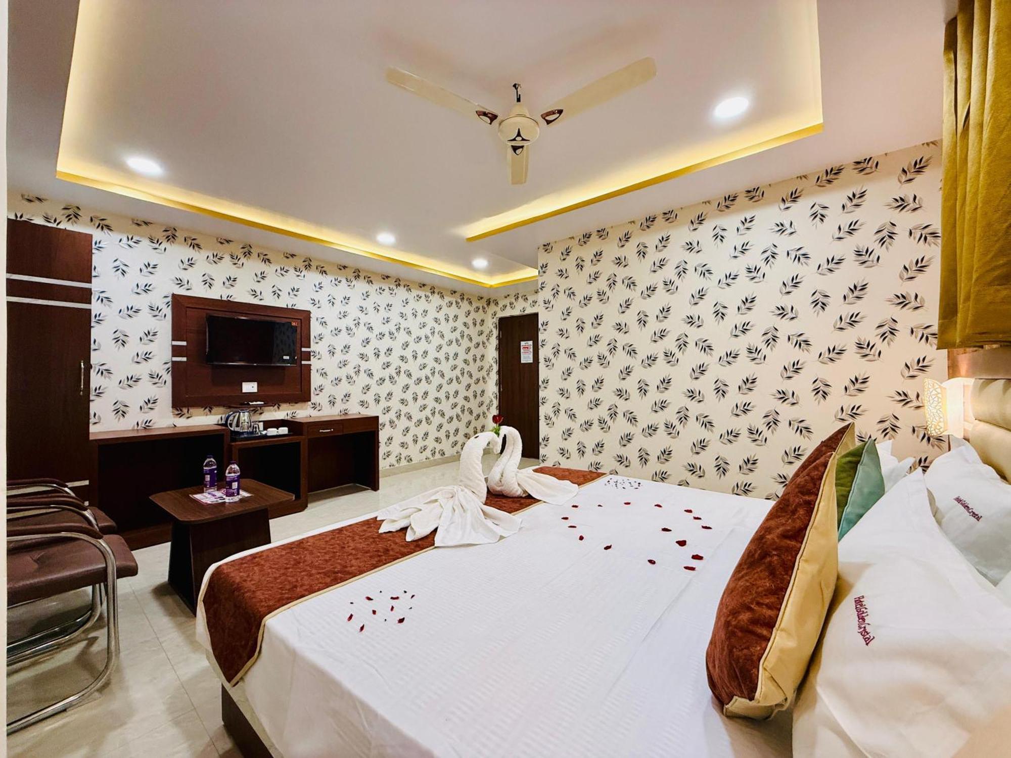 Hotel Golden Crystal Patna  Exterior photo
