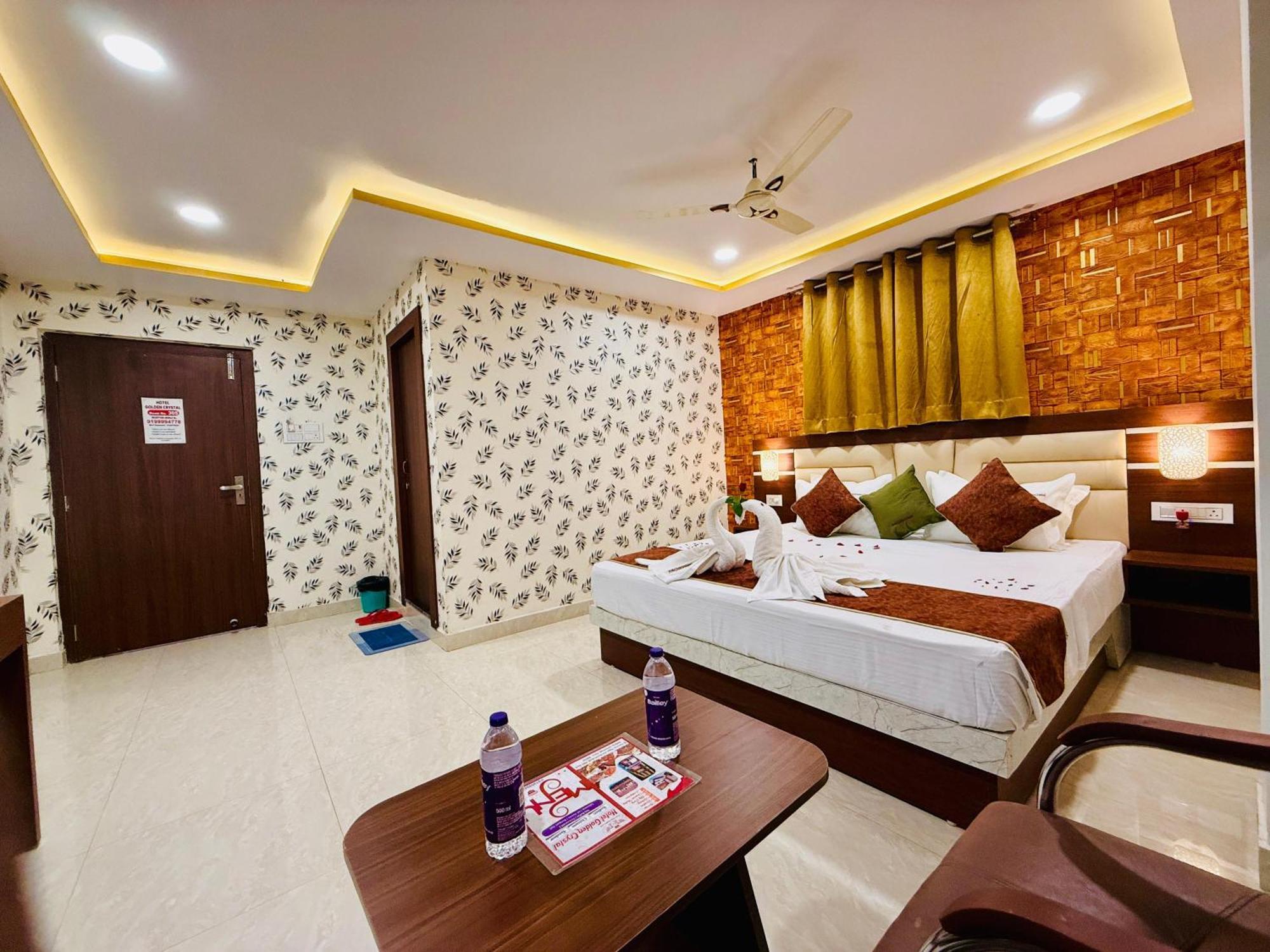 Hotel Golden Crystal Patna  Exterior photo